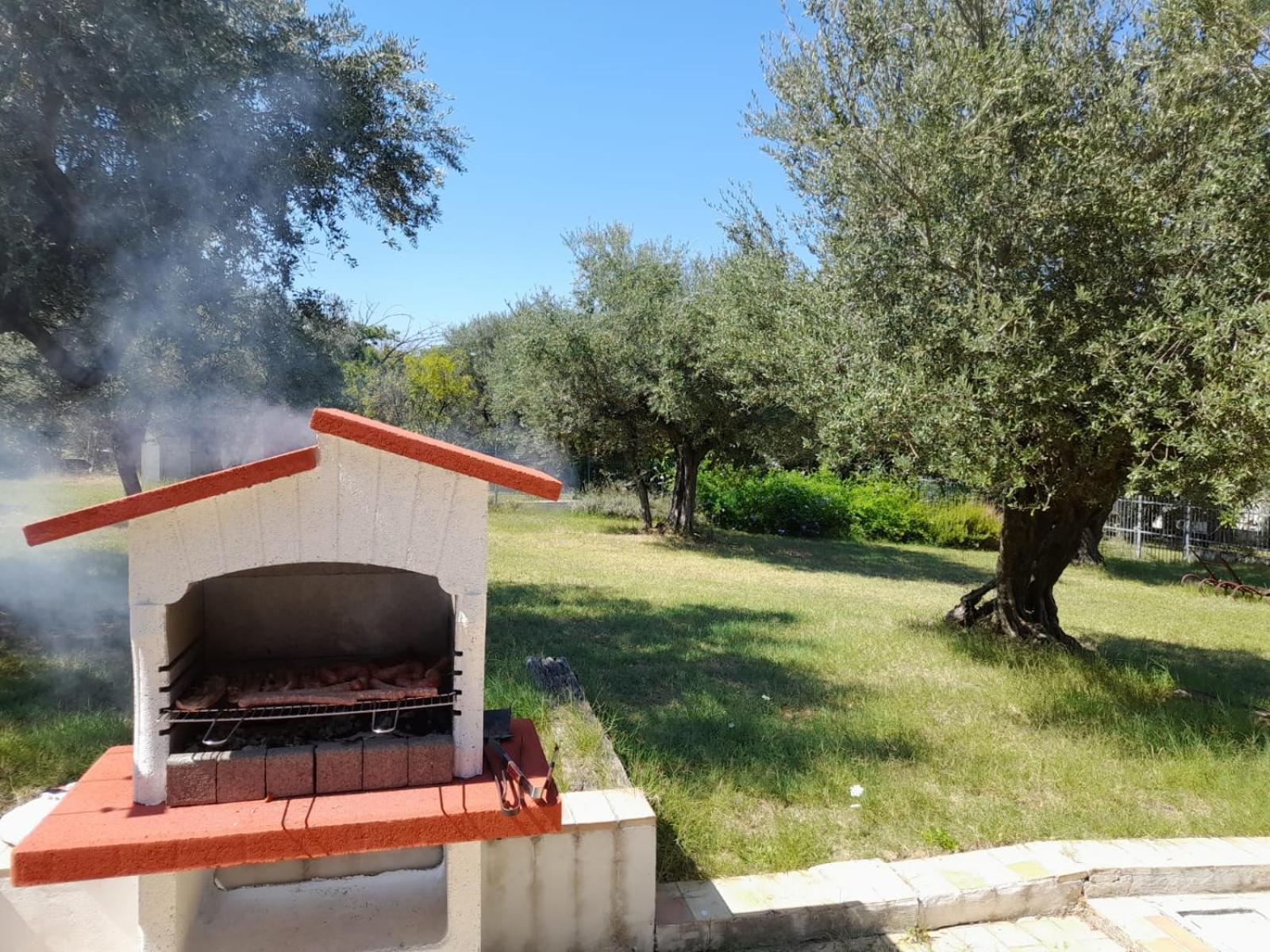 Ninetta Villa *